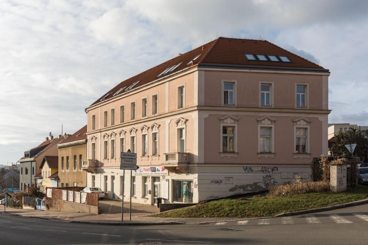Sunshine Apartment Near The City Center Praga Esterno foto